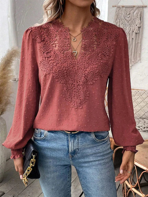 Klaudia- Elegante blouse met V-hals