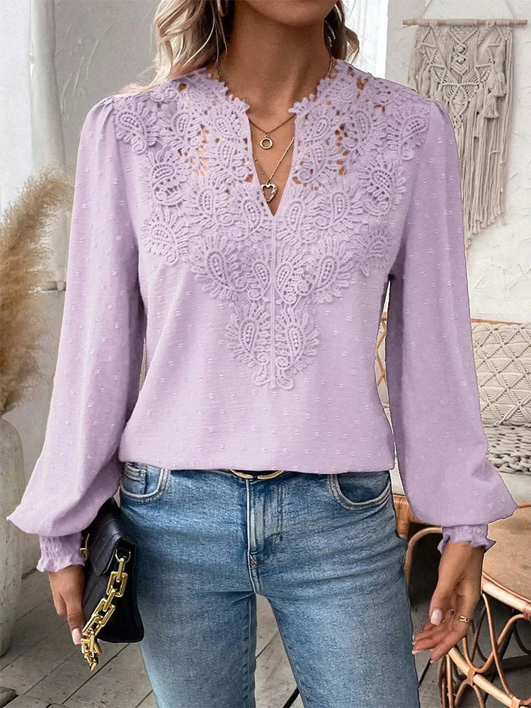 Klaudia- Elegante blouse met V-hals